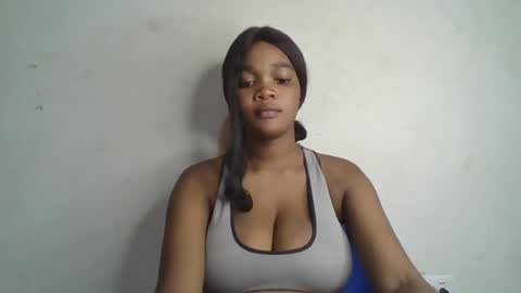 Snapshot of hot_choccoolate chatting on June 13, 2026, 6:39 pm Zarah online show from June 13, 2026, 6:39 pm