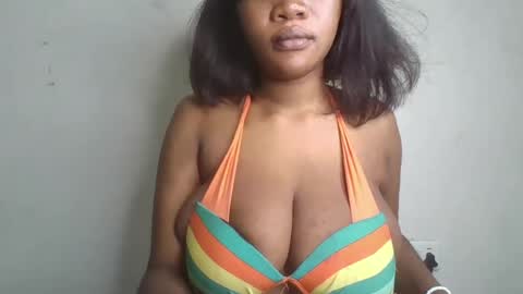 Snapshot of hot_choccoolate chatting on July 6, 2026, 8:22 pm Zarah online show from July 6, 2026, 8:22 pm