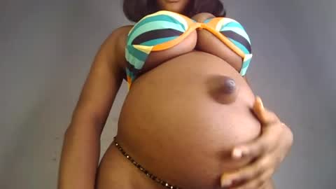 Snapshot of hot_choccoolate chatting on July 28, 2026, 10:32 am Zarah online show from July 28, 2026, 10:32 am