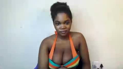 Snapshot of hot_choccoolate chatting on August 2, 2026, 1:42 pm Zarah online show from August 2, 2026, 1:42 pm