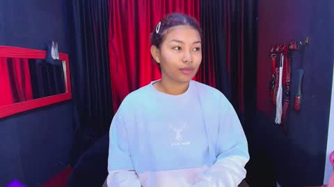 hot chocolate 4u online show from December 18, 2024, 11:13 am