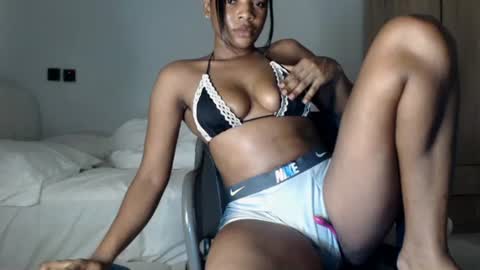 Snapshot of hot_chocoxxxx chatting on August 1, 2026, 10:30 pm sonia mis choco online show from August 1, 2026, 10:30 pm