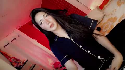 Snapshot of hot_claudia69 chatting on April 8, 2026, 3:28 am its me CLAUDIA online show from April 8, 2026, 3:28 am