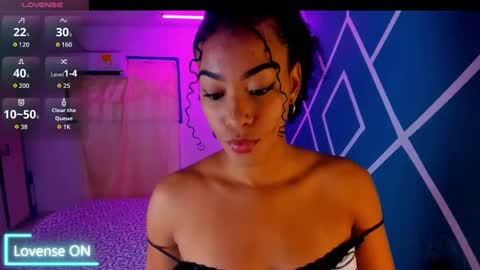 Hot Couple online show from September 11, 2025, 4:56 am