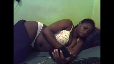 Snapshot of hot_girlly chatting on November 13, 2025, 2:10 am hot_girlly online show from November 13, 2025, 2:10 am