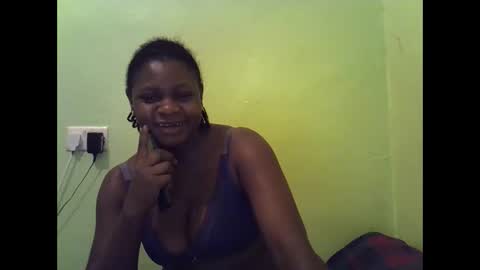 Snapshot of hot_girlly chatting on November 14, 2025, 2:43 am hot_girlly online show from November 14, 2025, 2:43 am