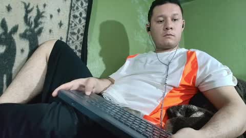 hot_guy36 online show from April 27, 2026, 5:22 pm