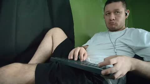 Snapshot of hot_guy36 chatting on July 23, 2026, 3:21 pm hot_guy36 online show from July 23, 2026, 3:21 pm