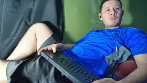 Snapshot of hot_guy36 chatting on July 30, 2026, 2:43 am hot_guy36 online show from July 30, 2026, 2:43 am
