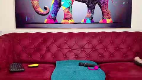 Aly online show from June 18, 2026, 4:11 pm