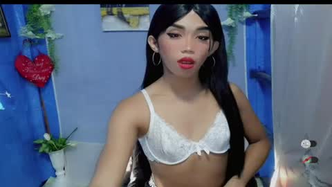 Khianna online show from March 22, 2026, 11:08 pm