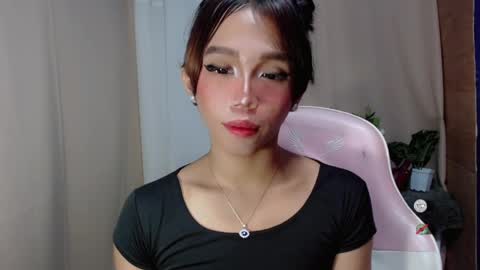 Snapshot of hot_khianna chatting on May 3, 2026, 2:01 pm Khianna online show from May 3, 2026, 2:01 pm