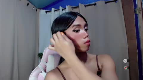 Snapshot of hot_khianna chatting on May 11, 2026, 4:15 pm Khianna online show from May 11, 2026, 4:15 pm