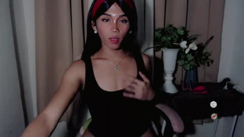 Snapshot of hot_khianna chatting on May 31, 2026, 6:09 pm Khianna online show from May 31, 2026, 6:09 pm