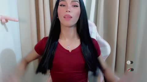 Snapshot of hot_khianna chatting on June 1, 2026, 3:25 pm Khianna online show from June 1, 2026, 3:25 pm