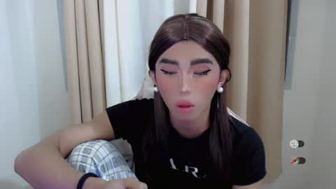 Snapshot of hot_khianna chatting on July 22, 2026, 5:38 pm Khianna online show from July 22, 2026, 5:38 pm