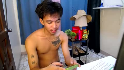 Snapshot of hot_kianxx chatting on June 7, 2026, 12:48 am hot_kianxx online show from June 7, 2026, 12:48 am
