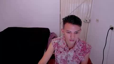 Snapshot of hot_latin_temptation chatting on March 29, 2026, 10:10 pm Alejandro online show from March 29, 2026, 10:10 pm