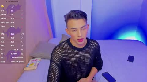 Alejandro online show from April 10, 2026, 3:12 am