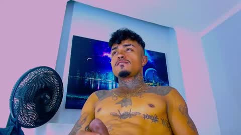 SEXY COUPLE  online show from March 6, 2026, 3:30 pm