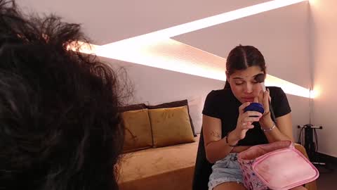 Alana online show from January 31, 2025, 8:54 pm