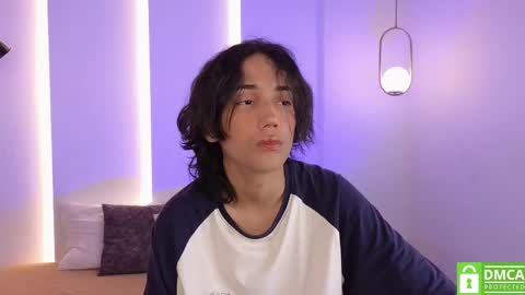 Alana online show from September 17, 2025, 9:16 pm