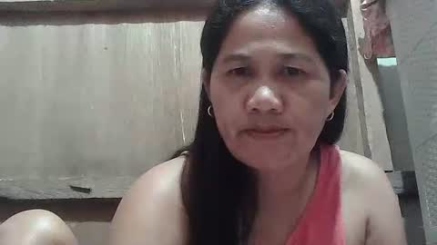hotmama online show from May 13, 2026, 11:00 pm