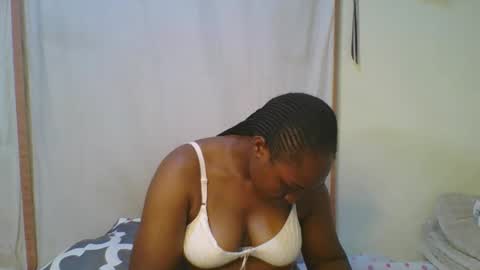 hot_masha online show from April 15, 2026, 3:02 am