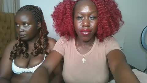 Snapshot of hot_petite1 chatting on February 24, 2026, 10:30 pm Hot petite online show from February 24, 2026, 10:30 pm