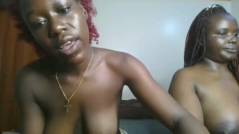 Snapshot of hot_petite1 chatting on February 28, 2026, 6:58 am Hot petite online show from February 28, 2026, 6:58 am