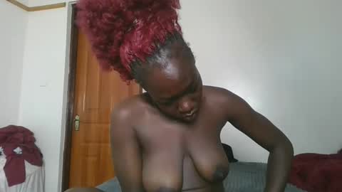 Snapshot of hot_petite1 chatting on March 1, 2026, 4:14 am Hot petite online show from March 1, 2026, 4:14 am