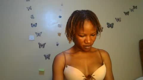 Snapshot of hot_petite100 chatting on July 2, 2026, 7:14 am hot petite100 online show from July 2, 2026, 7:14 am