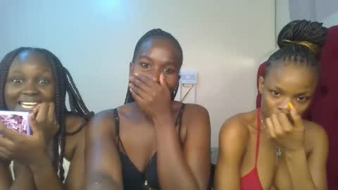 Petite online show from July 11, 2026, 5:26 pm