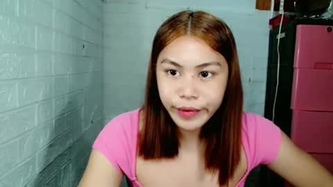 Snapshot of hot_selenaxx chatting on April 12, 2026, 8:41 am Selena online show from April 12, 2026, 8:41 am