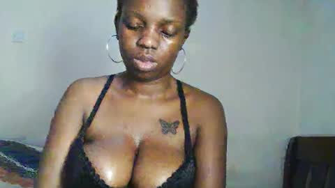 hot_sexxy_baby online show from May 31, 2026, 1:07 pm