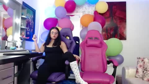 hot sexy bunny online show from September 29, 2025, 8:46 pm