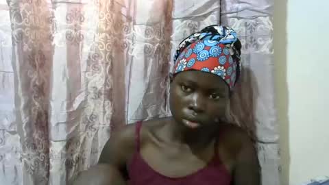 Snapshot of hot_shawrry chatting on January 25, 2025, 5:40 am hot_shawrry online show from January 25, 2025, 5:40 am