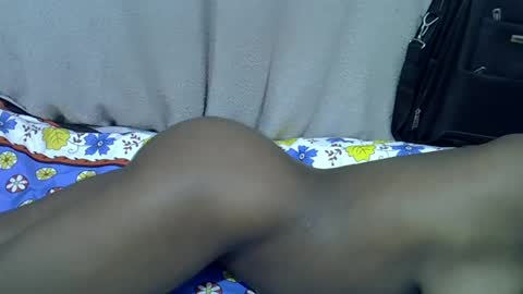 esiiii online show from July 28, 2026, 8:52 pm