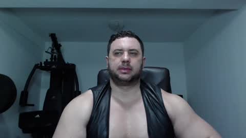 Stefano.. online show from March 9, 2025, 5:49 pm