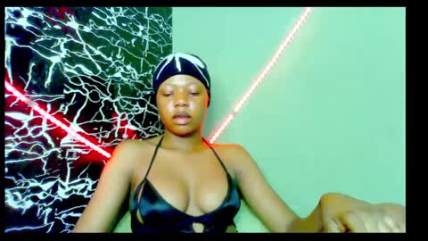 Stella online show from January 7, 2025, 5:20 pm