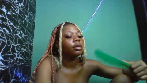 Stella online show from February 14, 2025, 11:53 am