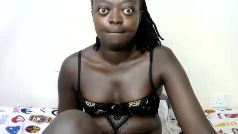 hot_tashaa online show from November 5, 2025, 7:08 am