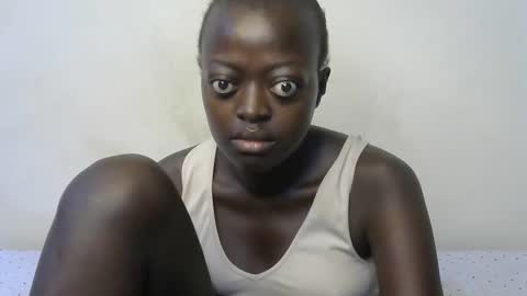 hot_tashaa online show from April 26, 2026, 4:37 pm