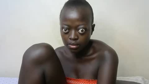 hot_tashaa online show from April 28, 2026, 4:12 pm