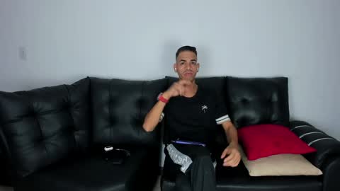 hot_temptation21 online show from May 8, 2026, 1:55 am