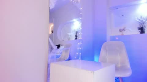 Snapshot of hot_valery_ chatting on October 15, 2025, 8:53 pm Valery online show from October 15, 2025, 8:53 pm
