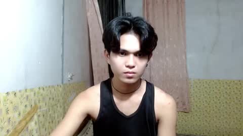 Snapshot of hot_vincent chatting on March 1, 2025, 7:30 am kinky couple online show from March 1, 2025, 7:30 am