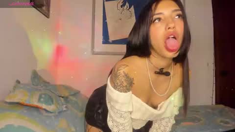 Snapshot of hot_weedlover chatting on January 27, 2025, 9:00 pm KATE and JEFF online show from January 27, 2025, 9:00 pm