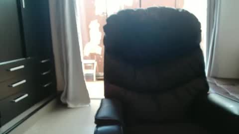 couple without tabus online show from March 3, 2025, 4:03 pm