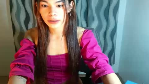 Snapshot of hot_yanna143 chatting on April 12, 2026, 10:53 am Yanna online show from April 12, 2026, 10:53 am